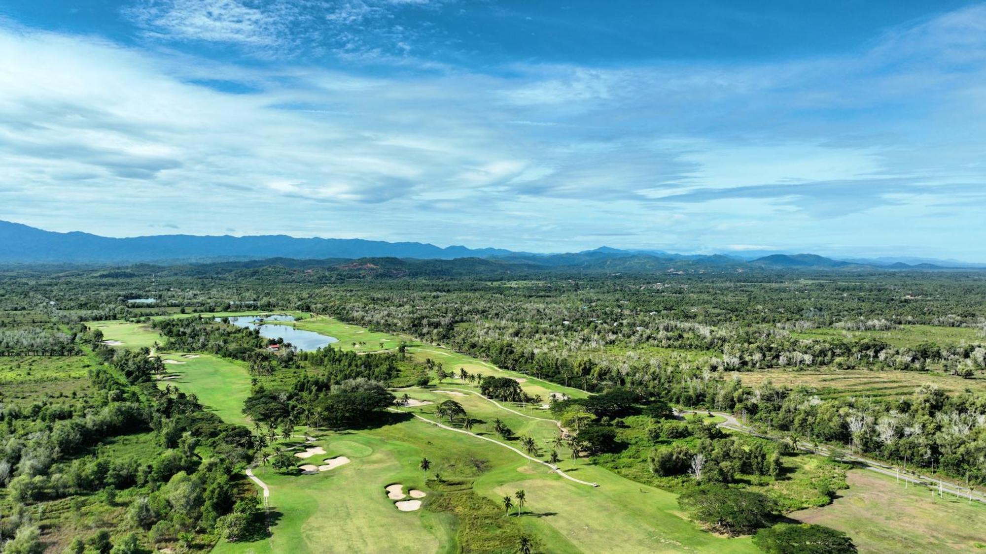 Artitaya Borneo Golf & Resort Papar Εξωτερικό φωτογραφία
